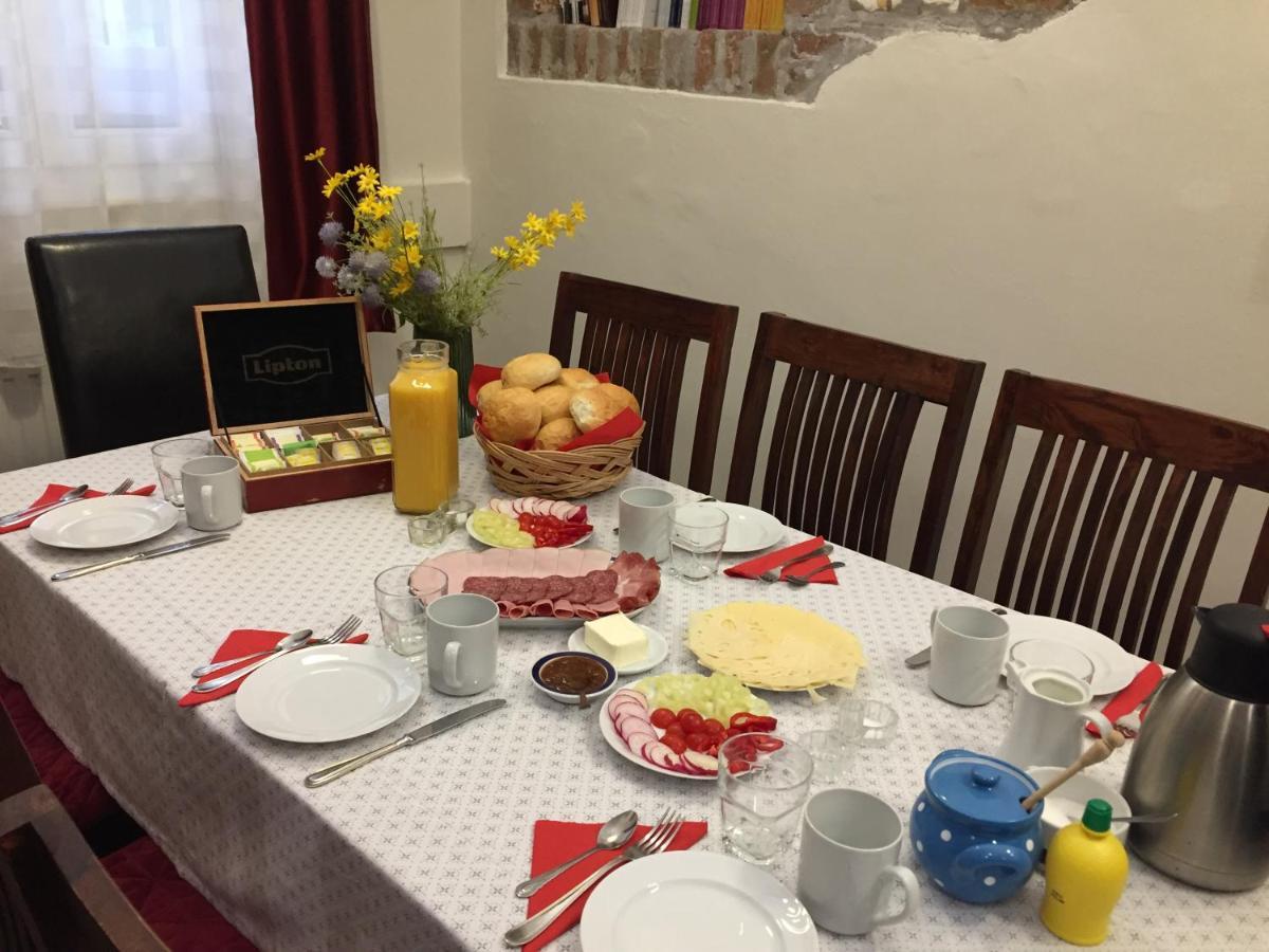 Kikerics Vendeghaz Bed and Breakfast Villány Eksteriør billede